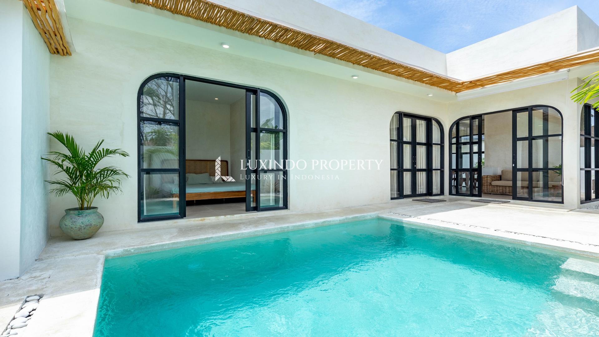 DALUNG – 2BR MODERN MINIMALIST VILLA FOR YEARLY RENT (RV453)